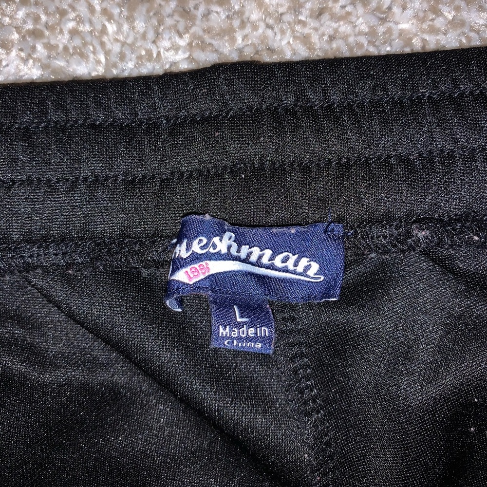 Freshman Red & Black Buttoned pants size L - Picture 6 of 7